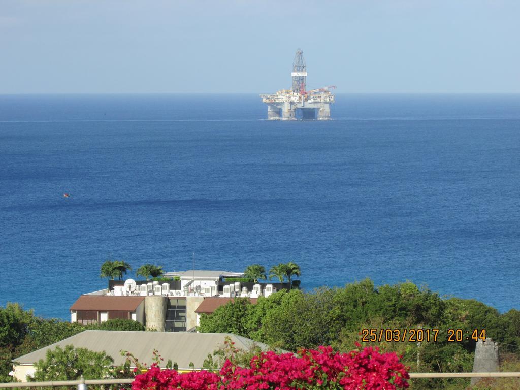 Spectacular Ocean View Retreat Apartment Saint James Exterior photo